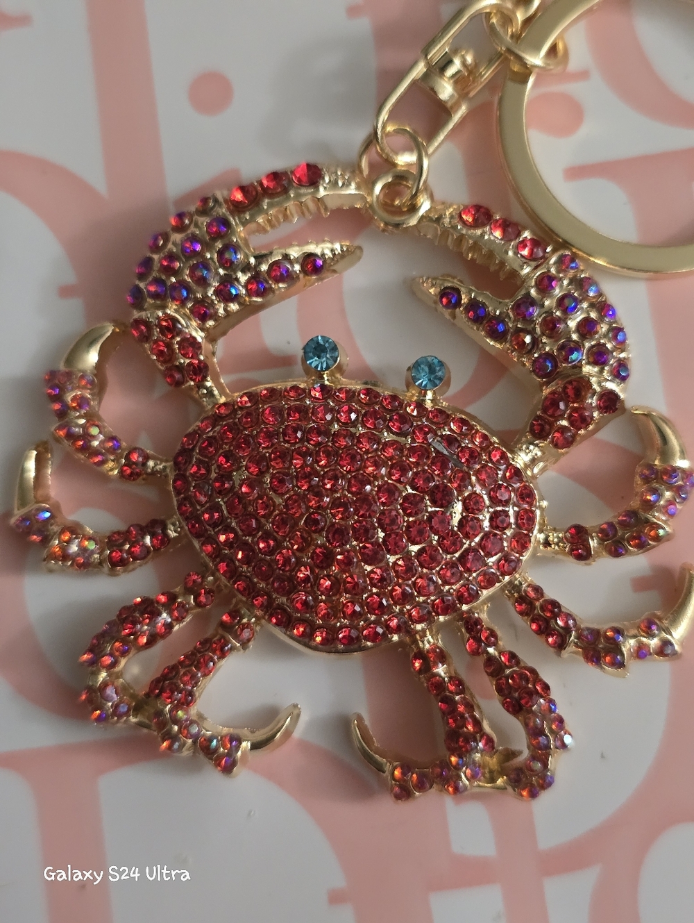 Crab Bag Charm/ Keychain NEW - Picture 3 of 9
